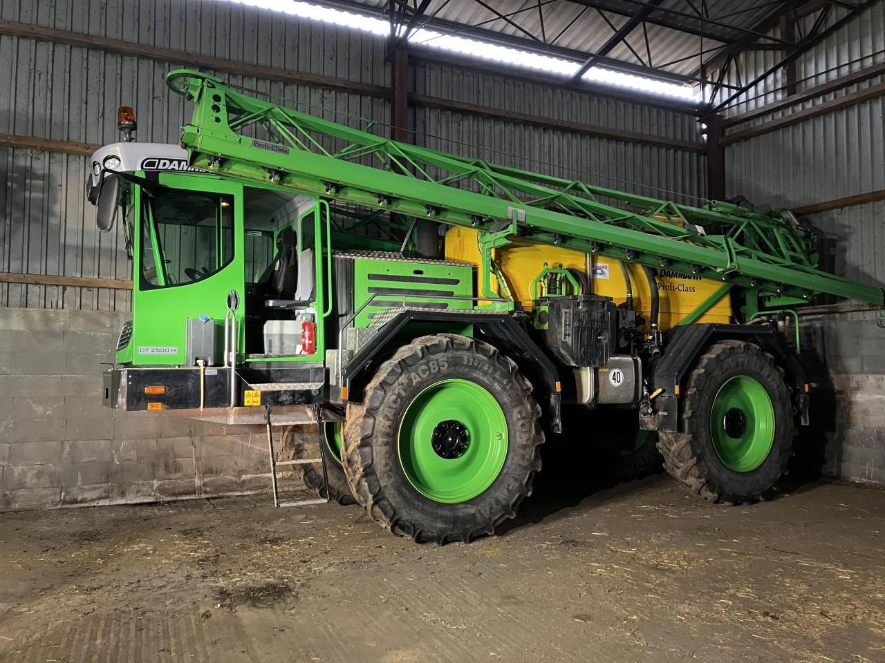 Dammann DT 2500H - Penyemprot tertinggal: gambar 1 Dammann DT 2500H - Penyemprot tertinggal: gambar 1