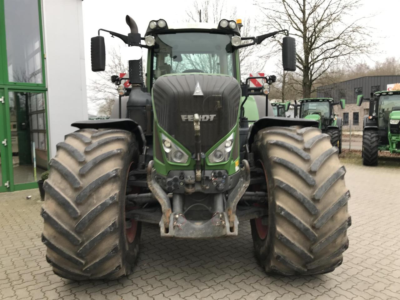 Fendt 933 - Traktor: gambar 3 Fendt 933 - Traktor: gambar 3