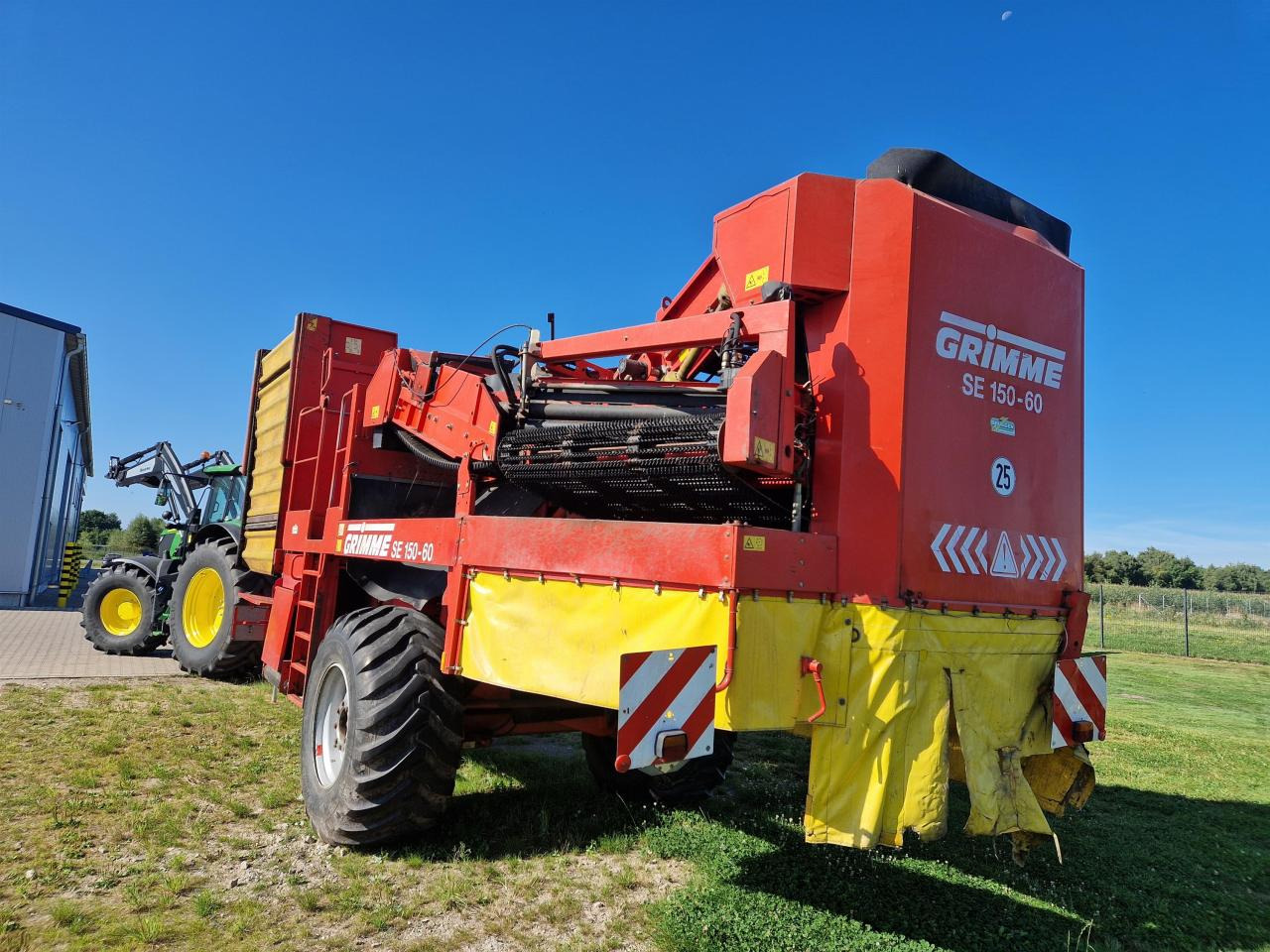 Grimme SE 150-60 - Mesin pemanen kentang: gambar 3 Grimme SE 150-60 - Mesin pemanen kentang: gambar 3