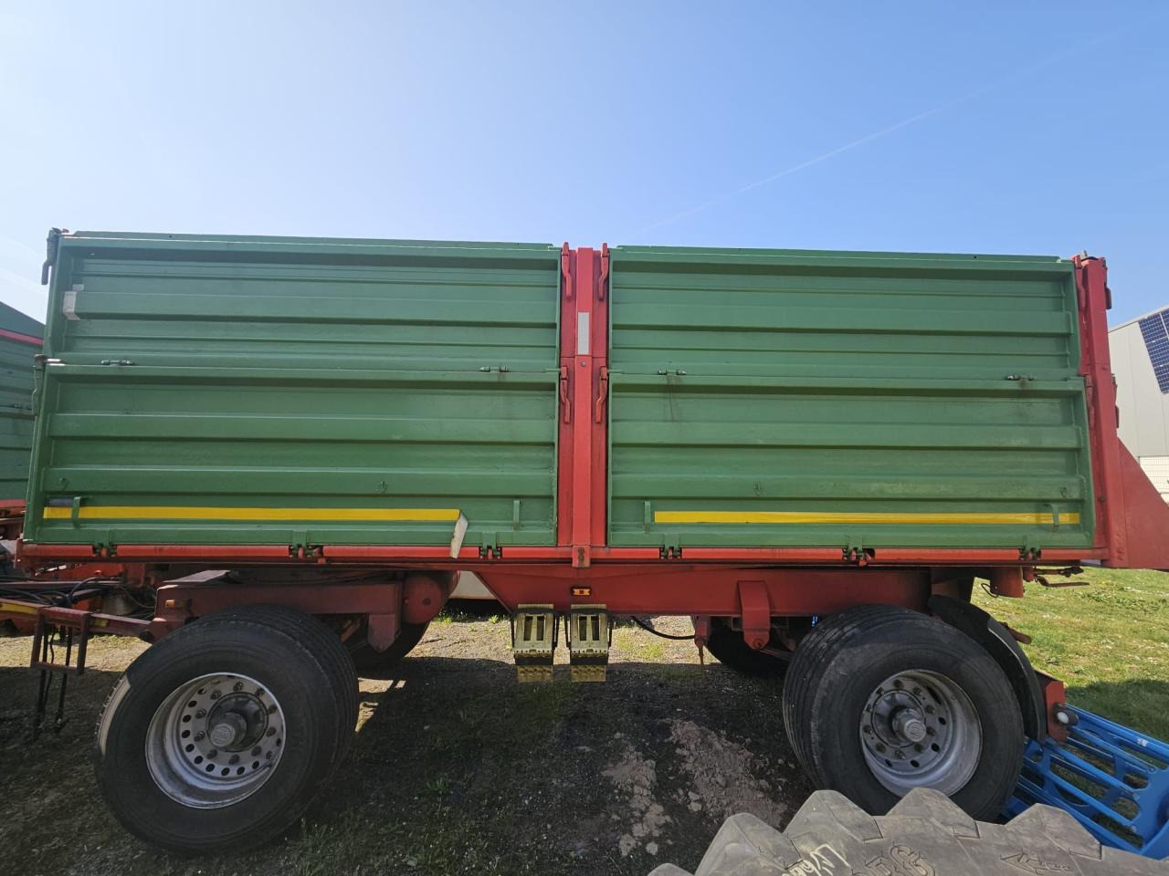 Hilken 18001 ZK - Trailer jungkit: gambar 5 Hilken 18001 ZK - Trailer jungkit: gambar 5