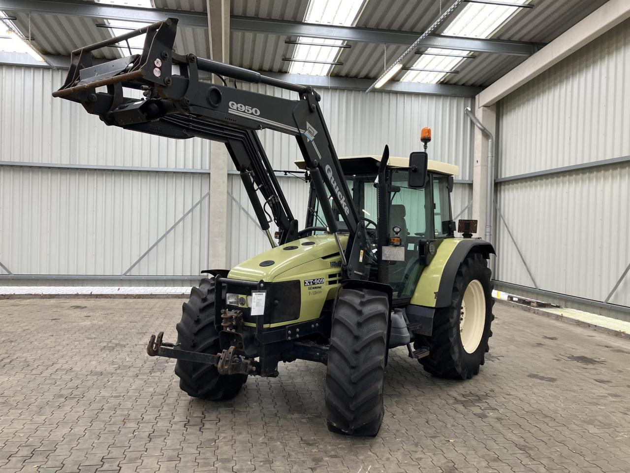 Hürlimann XT 909 - Traktor: gambar 1 Hürlimann XT 909 - Traktor: gambar 1