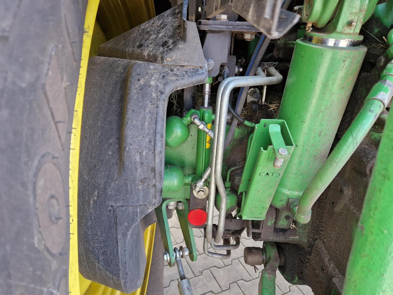 John Deere 6145R - Traktor: gambar 5 John Deere 6145R - Traktor: gambar 5