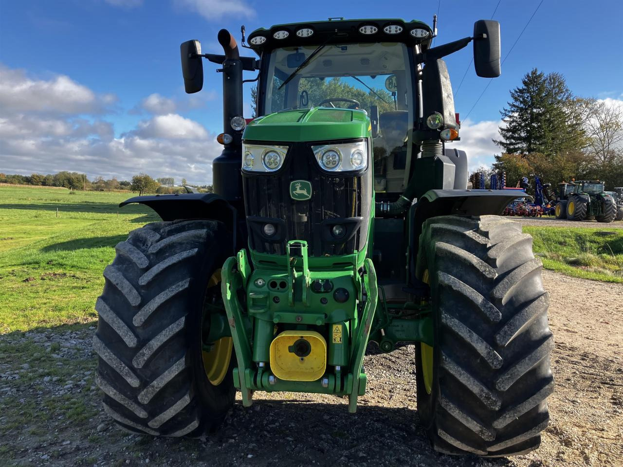 John Deere 6250R - Traktor: gambar 3 John Deere 6250R - Traktor: gambar 3
