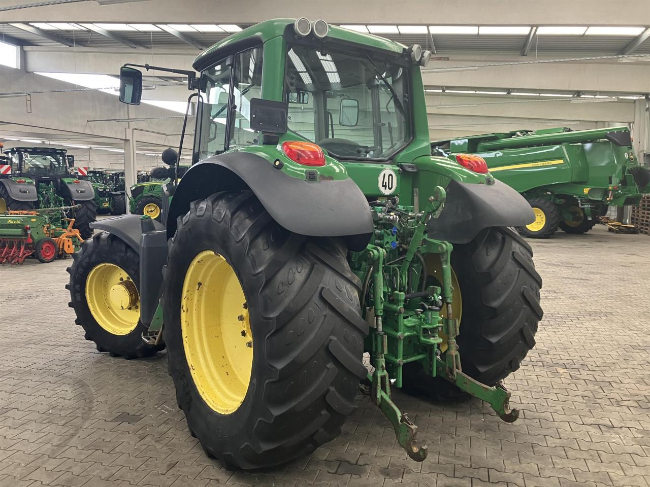 John Deere 6830 Premium - Traktor: gambar 4 John Deere 6830 Premium - Traktor: gambar 4