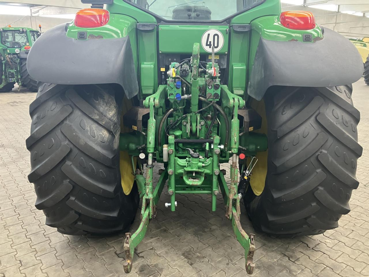 John Deere 6830 Premium - Traktor: gambar 5 John Deere 6830 Premium - Traktor: gambar 5