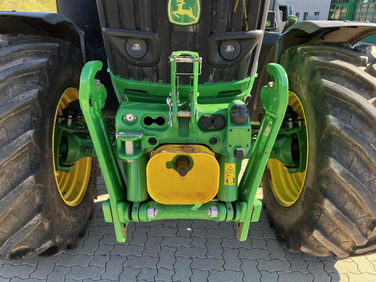 John Deere 6R 185 - Traktor: gambar 4 John Deere 6R 185 - Traktor: gambar 4
