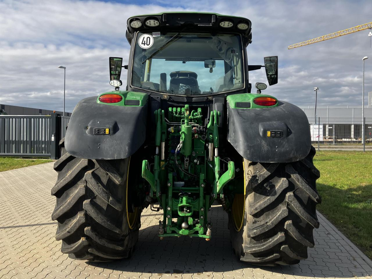 John Deere 6R 185 - Traktor: gambar 5 John Deere 6R 185 - Traktor: gambar 5
