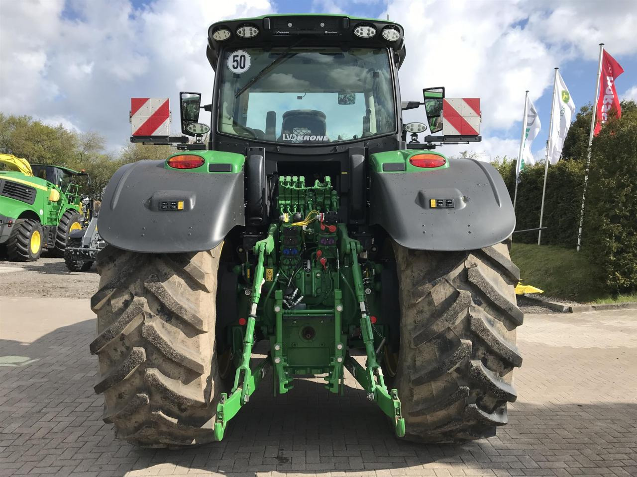 John Deere 6R 250 - Traktor: gambar 5 John Deere 6R 250 - Traktor: gambar 5