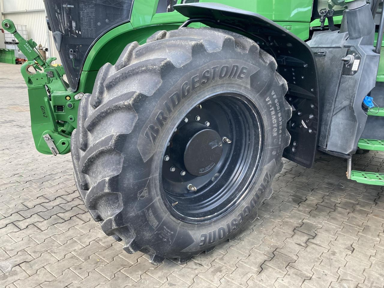John Deere 7R 310 - Traktor: gambar 2 John Deere 7R 310 - Traktor: gambar 2