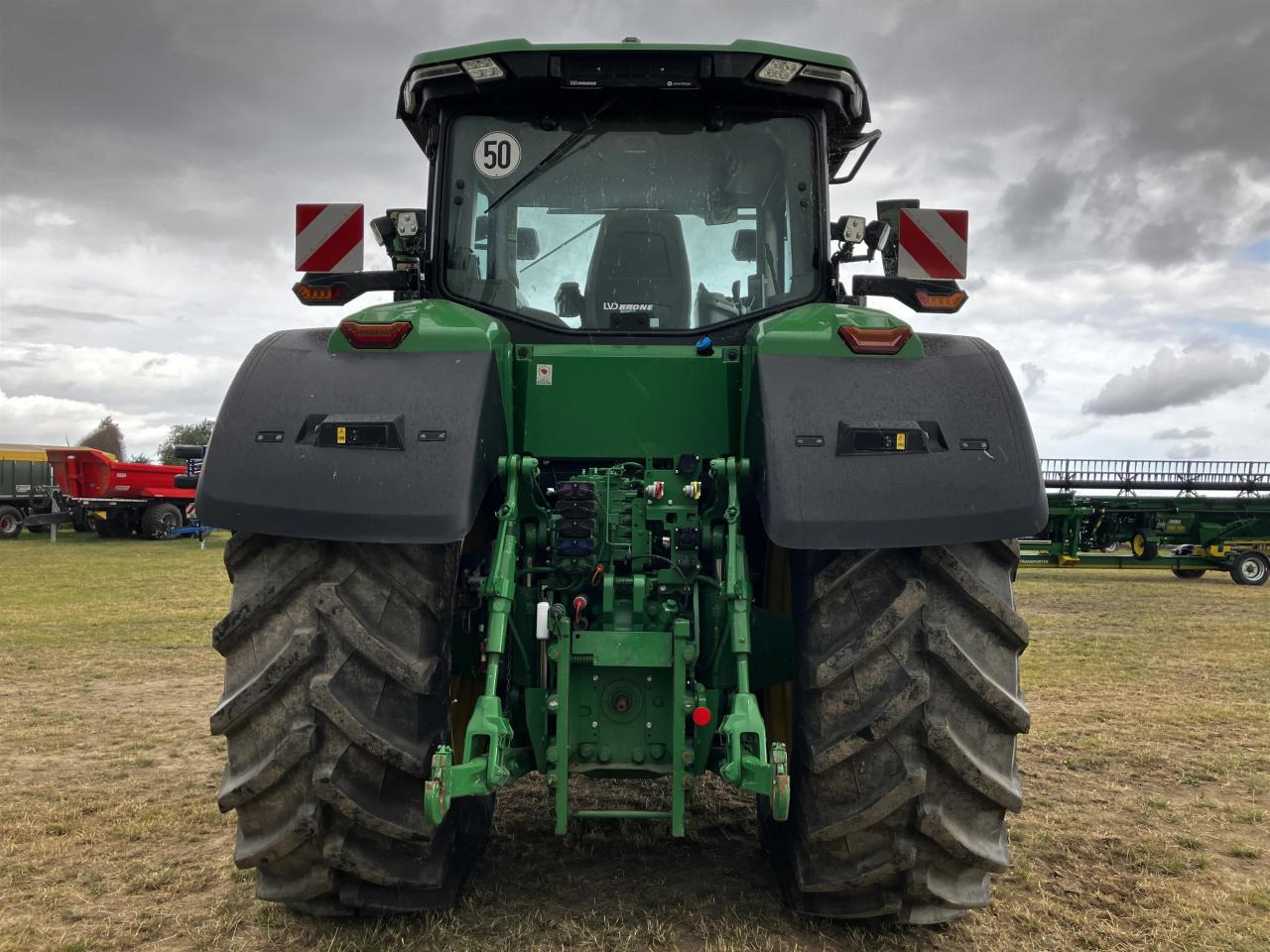 John Deere 7R 310 - Traktor: gambar 5 John Deere 7R 310 - Traktor: gambar 5