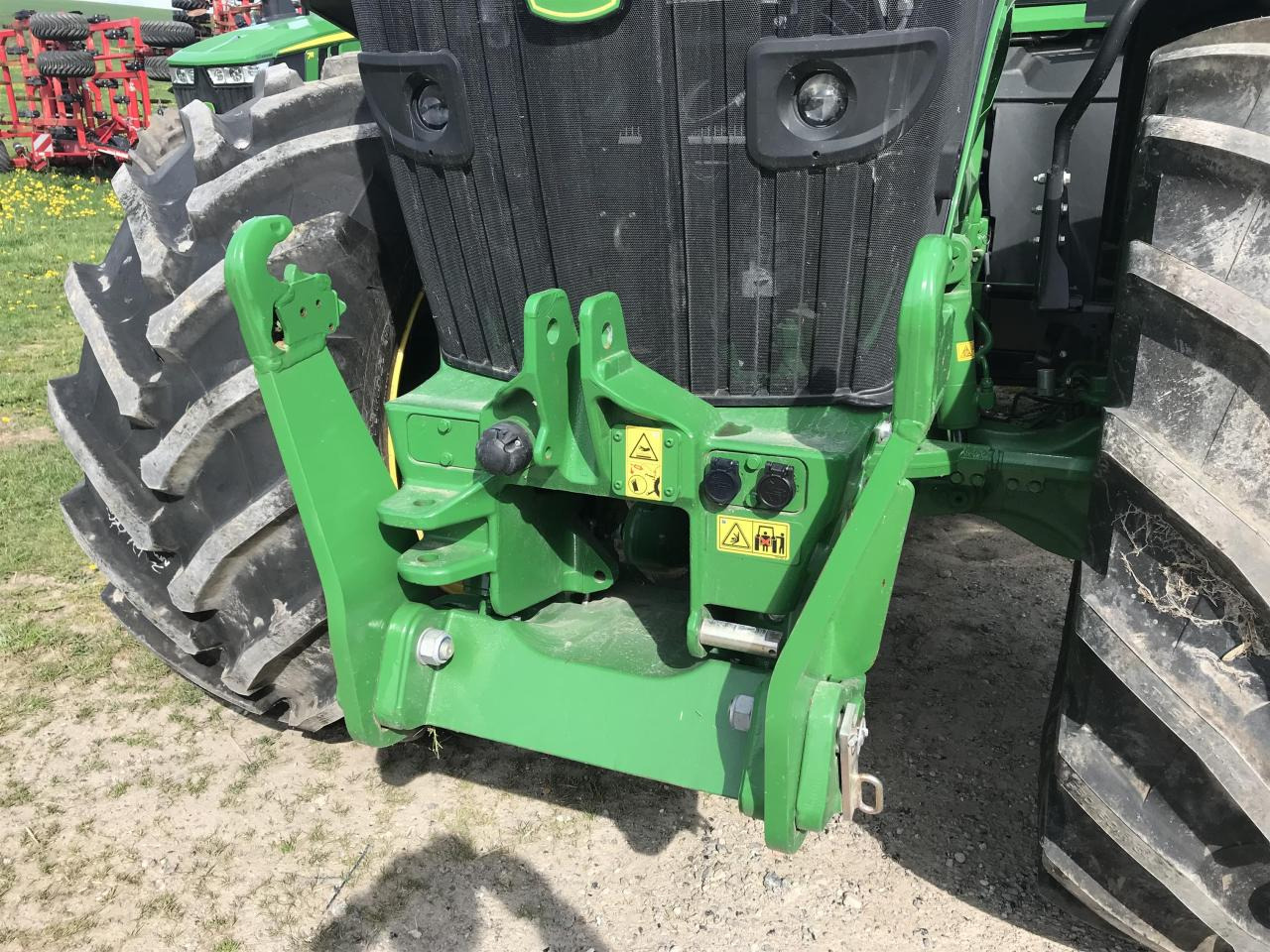 John Deere 7R 310 - Traktor: gambar 4 John Deere 7R 310 - Traktor: gambar 4