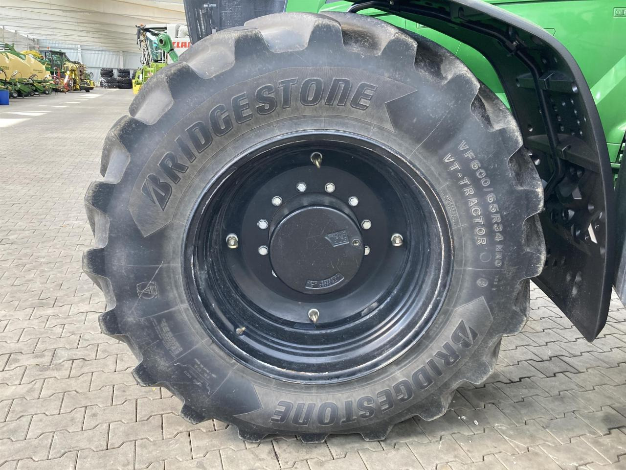 John Deere 7R 310 - Traktor: gambar 3 John Deere 7R 310 - Traktor: gambar 3