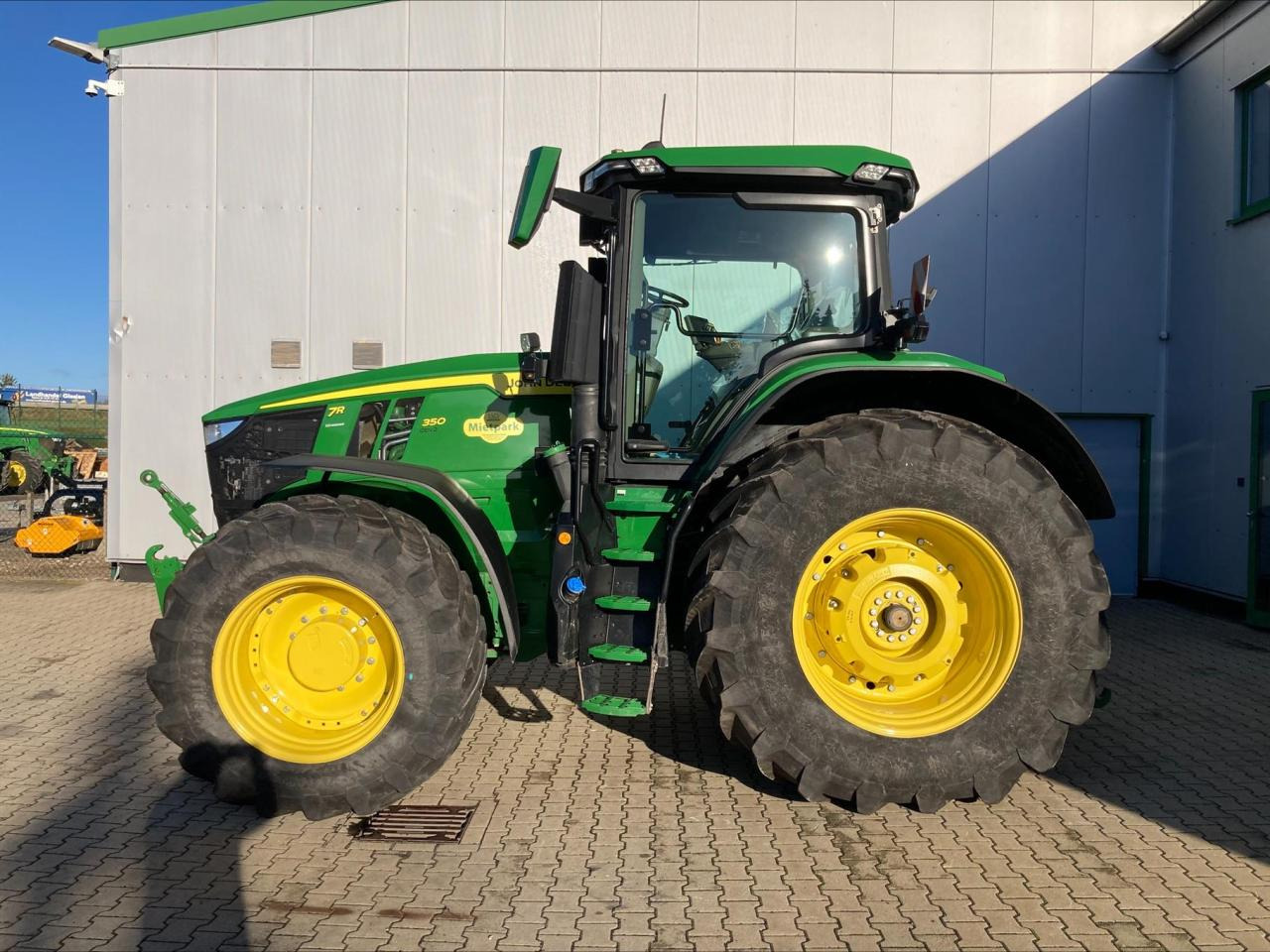 John Deere 7R 350 - Traktor: gambar 4 John Deere 7R 350 - Traktor: gambar 4