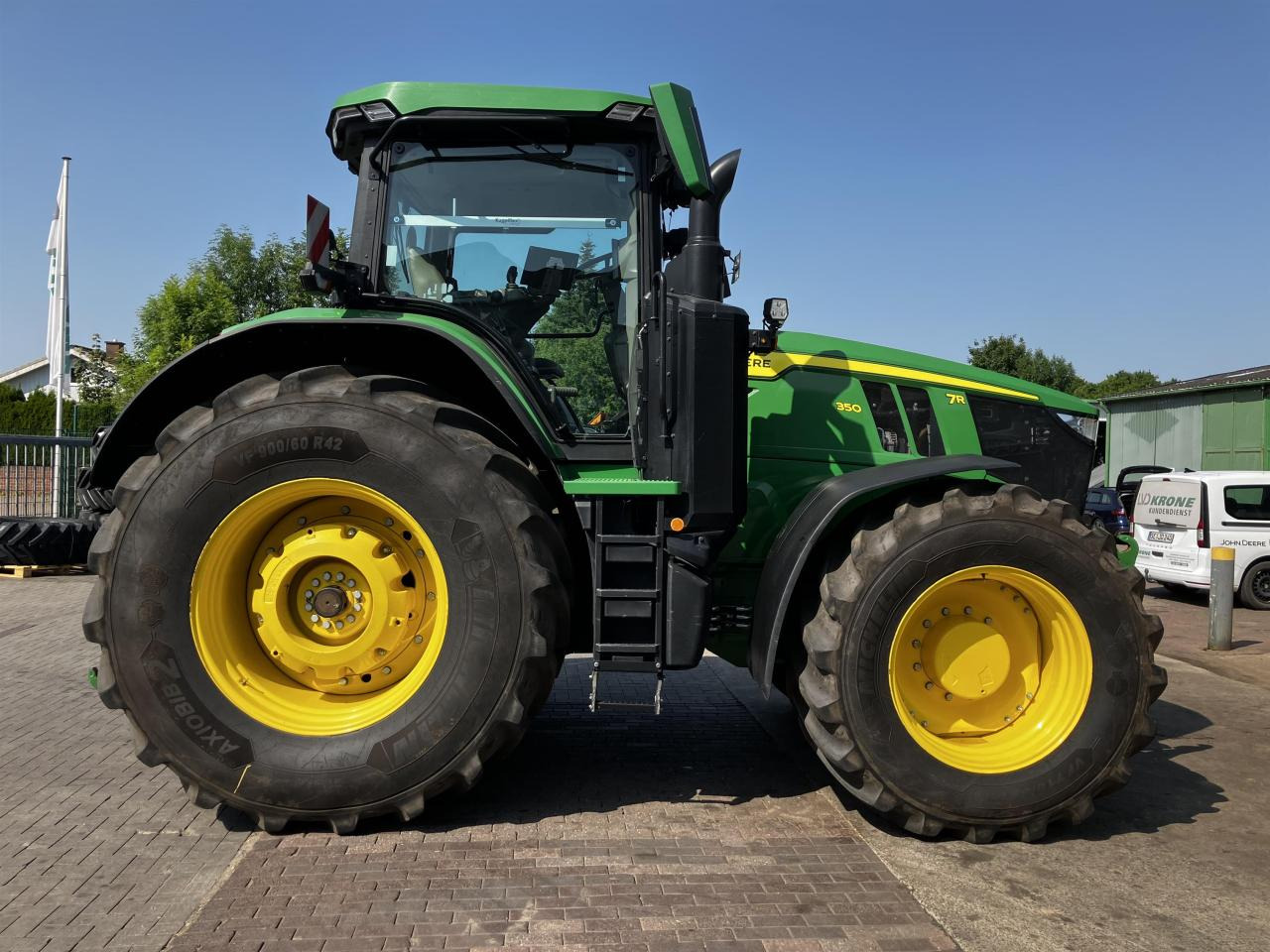 John Deere 7R 350 - Traktor: gambar 2 John Deere 7R 350 - Traktor: gambar 2