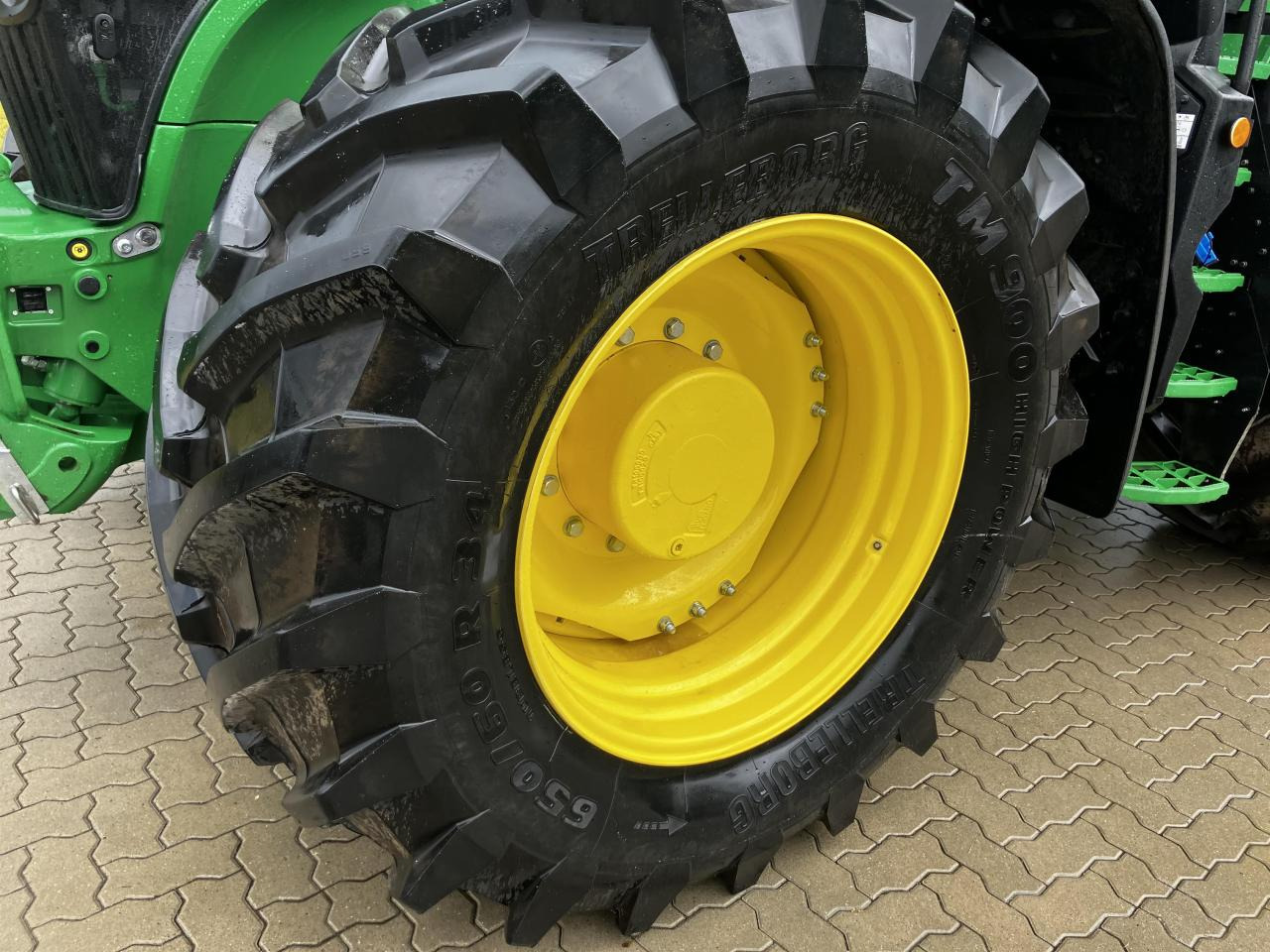 Traktor John Deere 7R 350: gambar 12