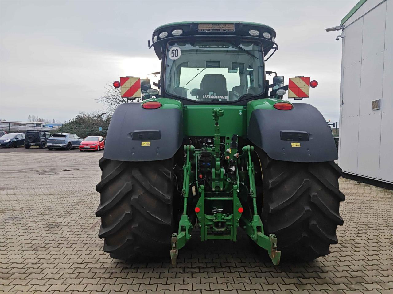 John Deere 8370R - Traktor: gambar 4 John Deere 8370R - Traktor: gambar 4