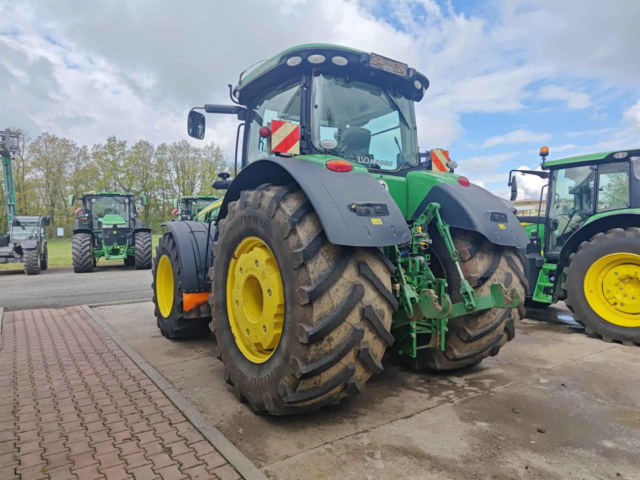 John Deere 8400R - Traktor: gambar 5 John Deere 8400R - Traktor: gambar 5
