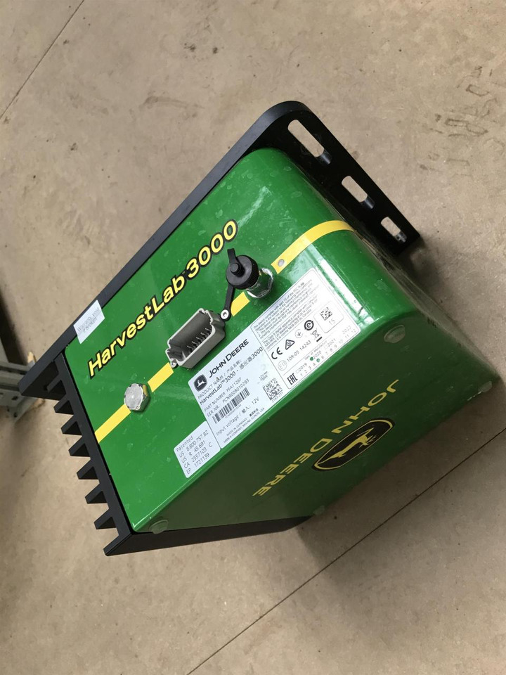 John Deere HarvestLab 3000 - Sistem navigasi untuk Peralatan pertanian: gambar 1 John Deere HarvestLab 3000 - Sistem navigasi untuk Peralatan pertanian: gambar 1