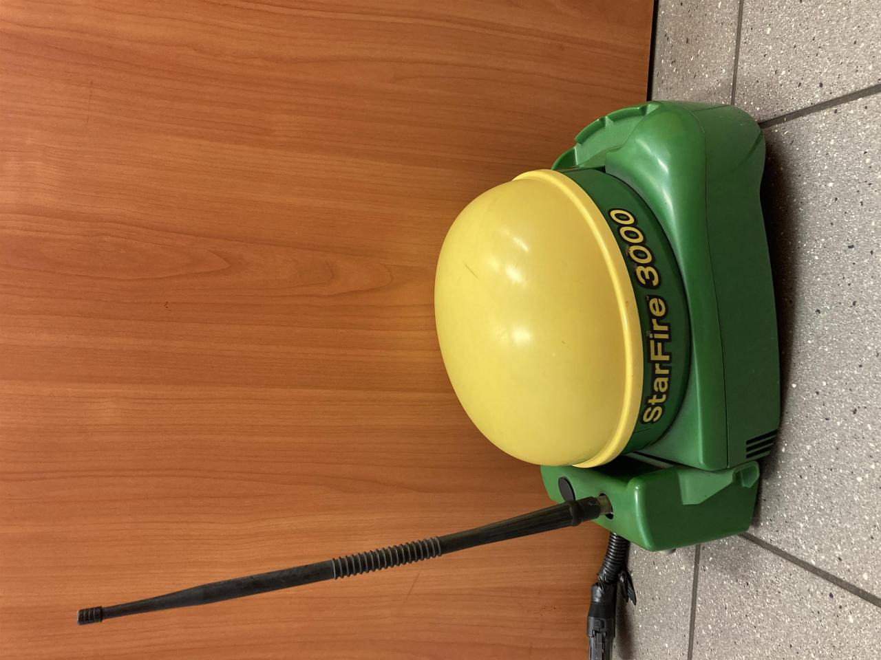 John Deere SF3000 - Sistem navigasi untuk Peralatan pertanian: gambar 4 John Deere SF3000 - Sistem navigasi untuk Peralatan pertanian: gambar 4