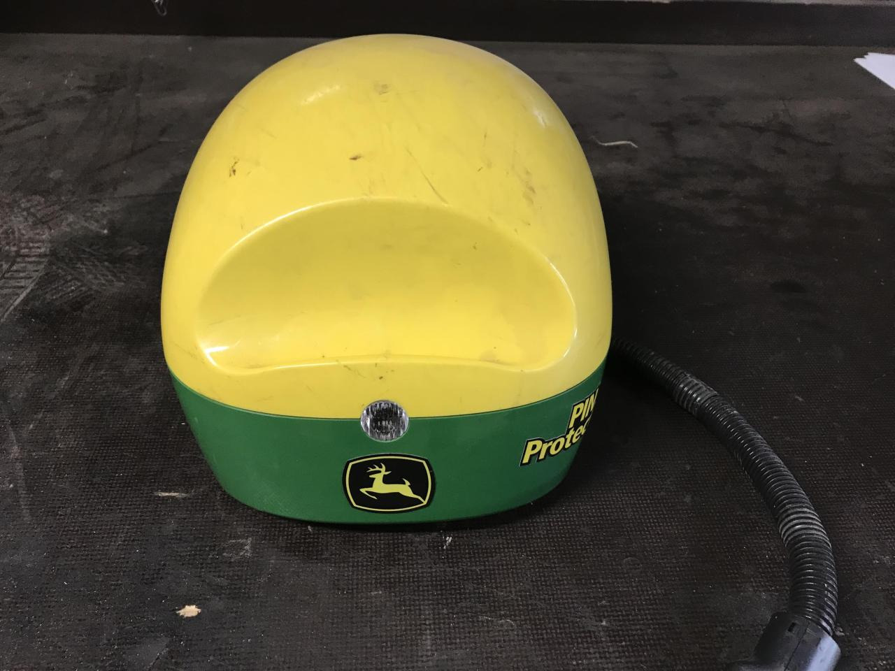 John Deere SF6000 - Sistem navigasi untuk Peralatan pertanian: gambar 2 John Deere SF6000 - Sistem navigasi untuk Peralatan pertanian: gambar 2