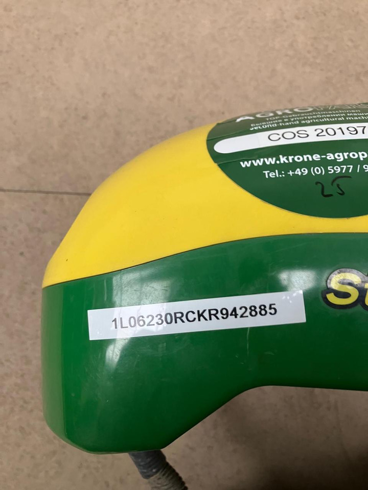 John Deere SF6000 SF3, M-RTK - Sistem navigasi untuk Peralatan pertanian: gambar 4 John Deere SF6000 SF3, M-RTK - Sistem navigasi untuk Peralatan pertanian: gambar 4