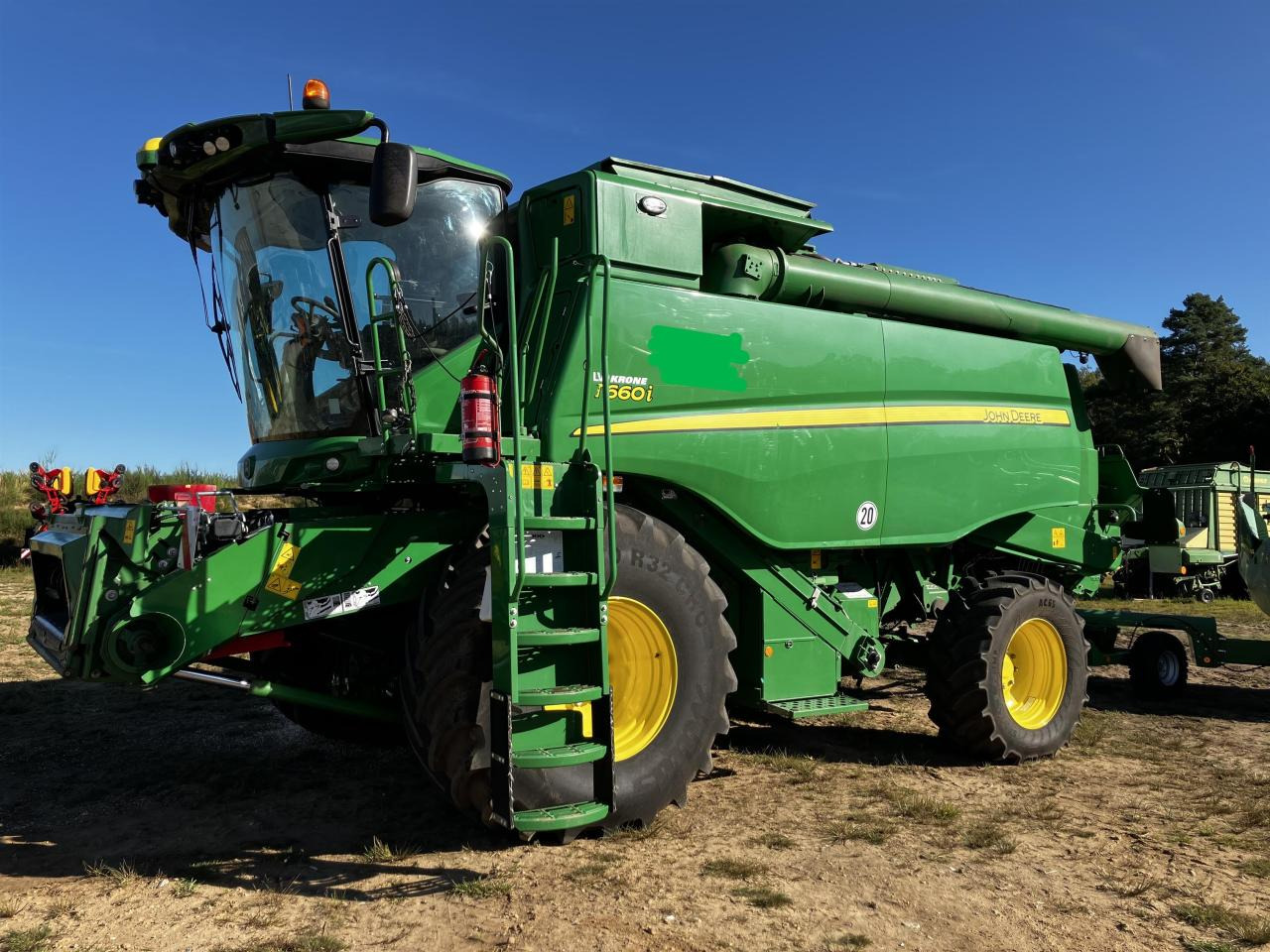 John Deere T660i - Pemanen gabungan: gambar 1 John Deere T660i - Pemanen gabungan: gambar 1