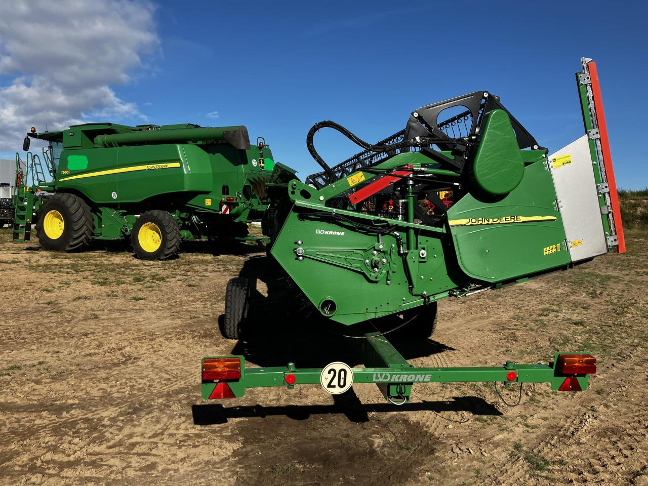 John Deere T660i - Pemanen gabungan: gambar 5 John Deere T660i - Pemanen gabungan: gambar 5