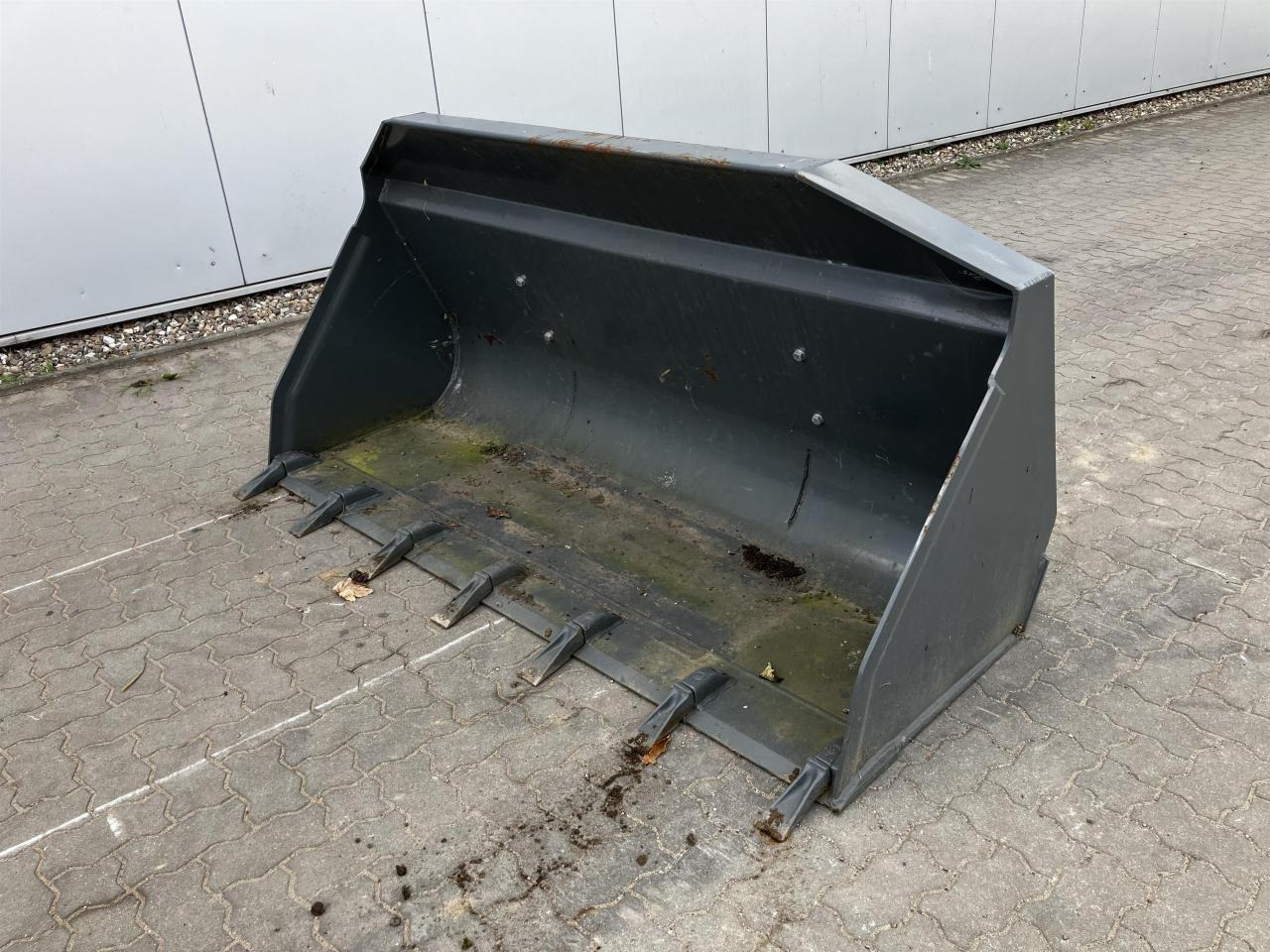 Kramer 2150 mm - Ember: gambar 2 Kramer 2150 mm - Ember: gambar 2