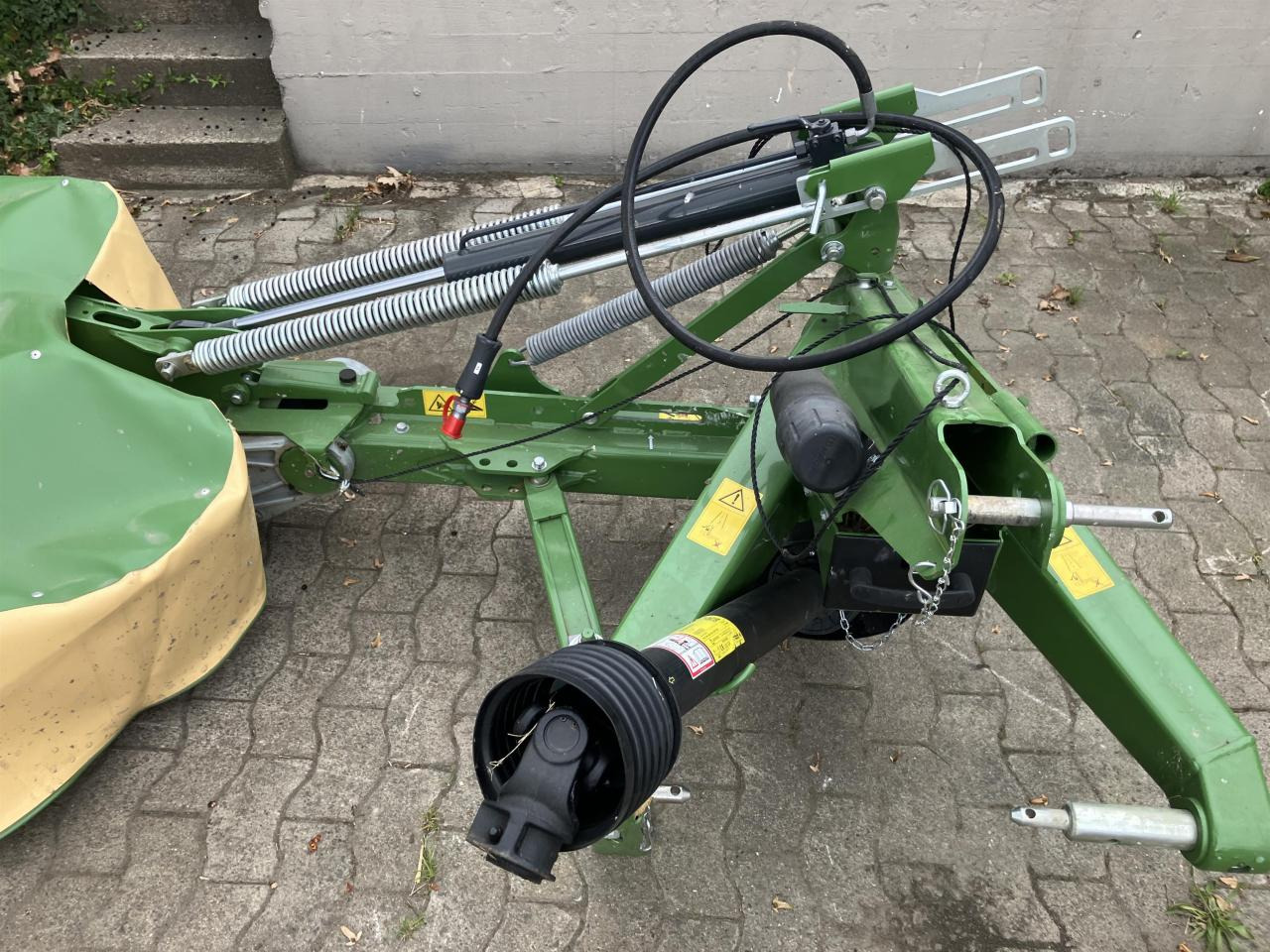 Krone ActiveMow R 280 - Mesin pemotong padang rumput: gambar 3 Krone ActiveMow R 280 - Mesin pemotong padang rumput: gambar 3