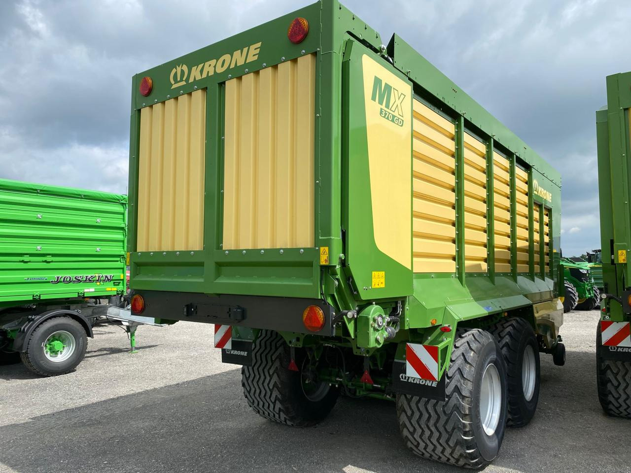 Krone MX 370 GD - Keranjang pemuatan sendiri: gambar 2 Krone MX 370 GD - Keranjang pemuatan sendiri: gambar 2