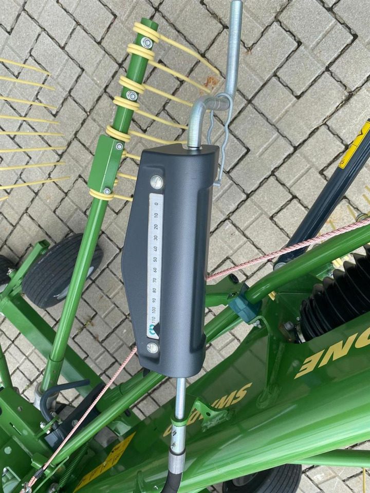 Krone Swadro S 420 - Tedder/ Menyapu: gambar 2 Krone Swadro S 420 - Tedder/ Menyapu: gambar 2