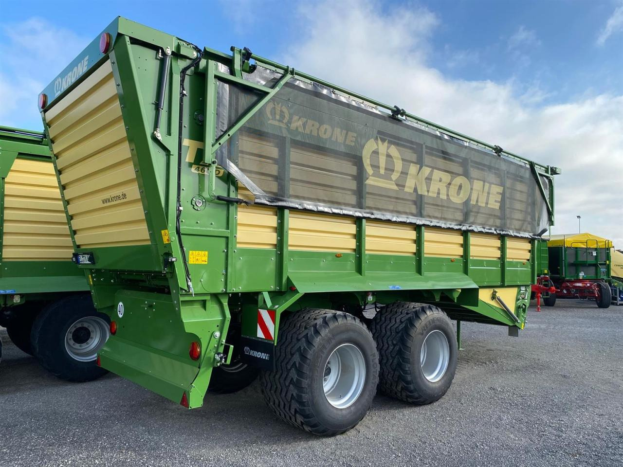 Krone TX 460 D - Trailer jungkit pertanian/ Tempat sampah: gambar 2 Krone TX 460 D - Trailer jungkit pertanian/ Tempat sampah: gambar 2
