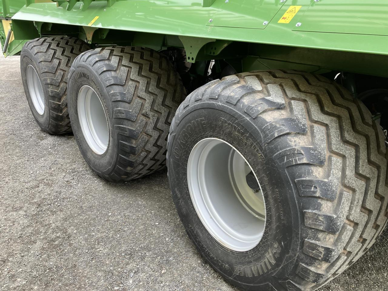 Krone TX 560 D - Keranjang pemuatan sendiri: gambar 3 Krone TX 560 D - Keranjang pemuatan sendiri: gambar 3