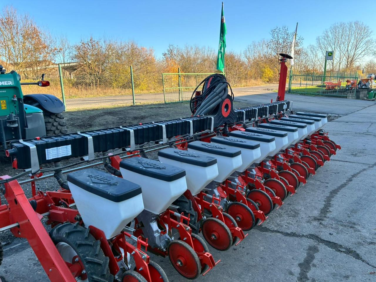 Kuhn PL2 Monob 6M00 12RG - Penabur presisi: gambar 3 Kuhn PL2 Monob 6M00 12RG - Penabur presisi: gambar 3