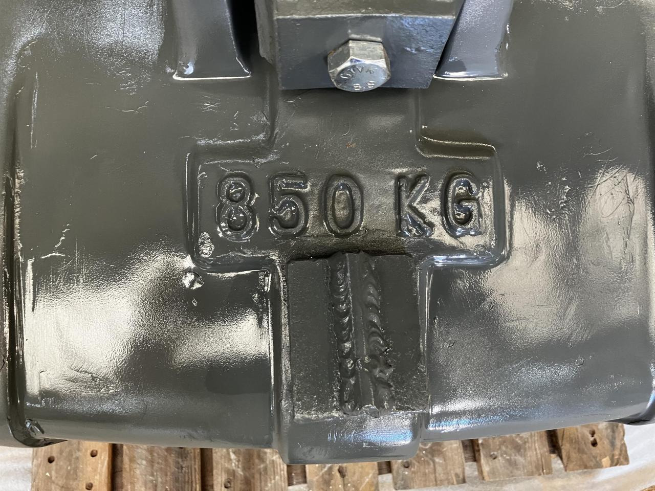 Massey Ferguson MF 850 kg - Lampiran: gambar 3 Massey Ferguson MF 850 kg - Lampiran: gambar 3