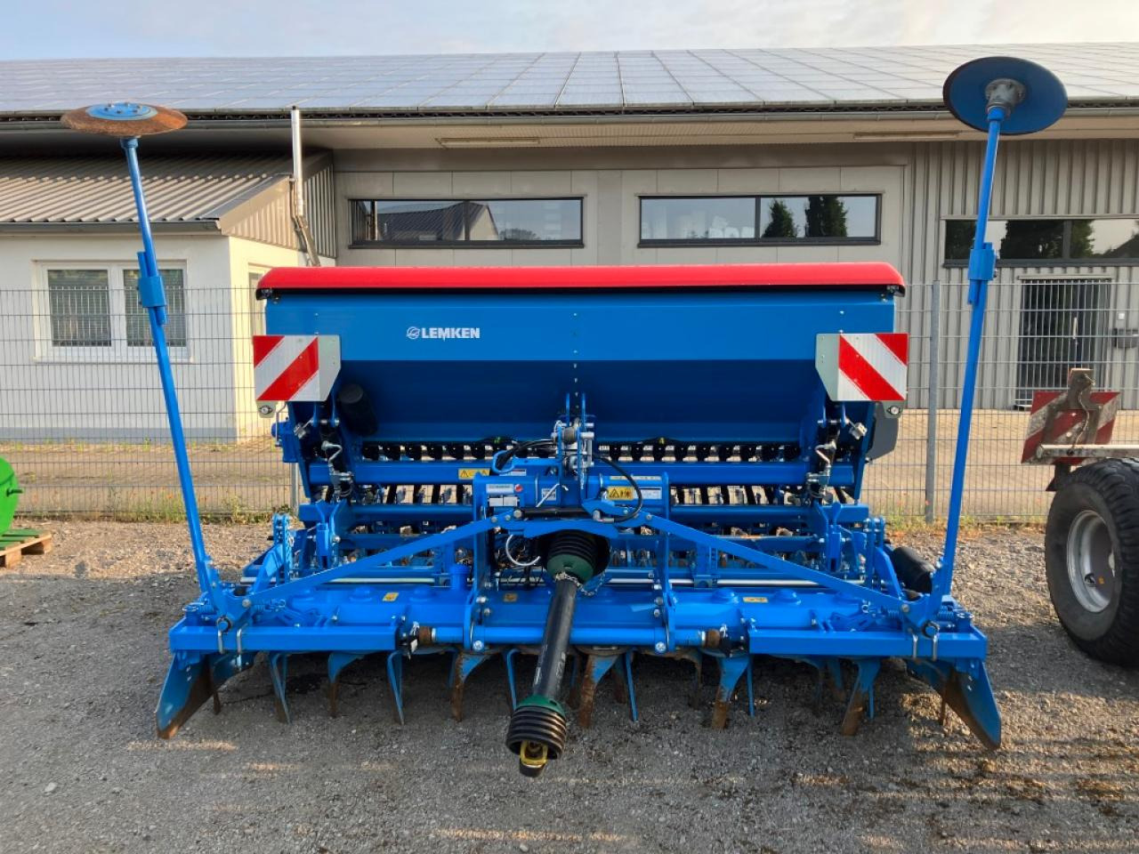 Lemken Saphir 9/300 - Bor benih: gambar 4 Lemken Saphir 9/300 - Bor benih: gambar 4
