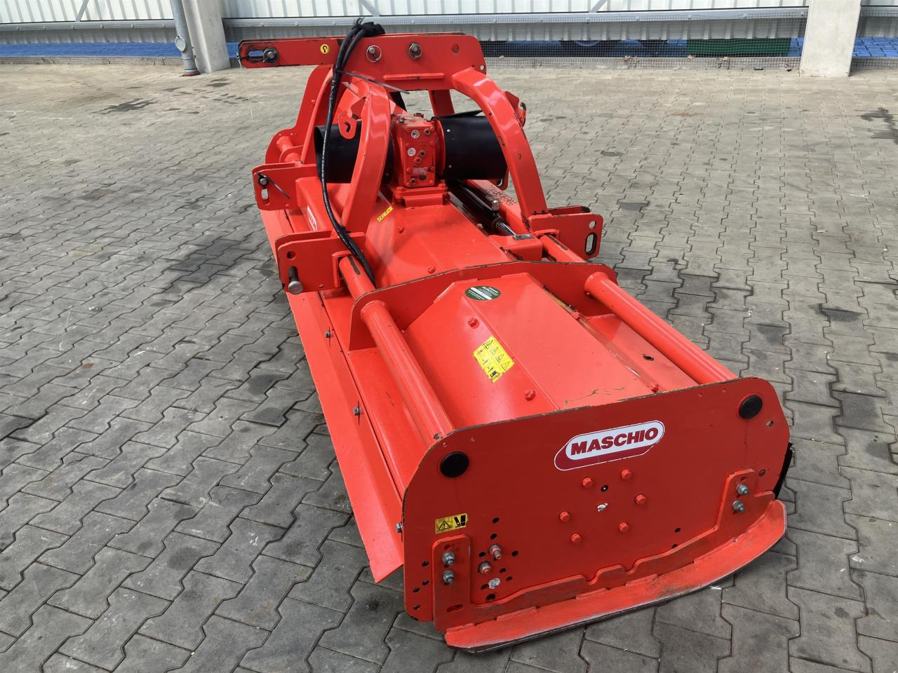 Maschio Bisonte 280 - Mesin pemotong chopper: gambar 2 Maschio Bisonte 280 - Mesin pemotong chopper: gambar 2