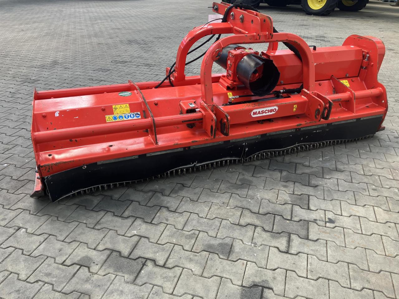 Maschio Bisonte 280 - Mesin pemotong chopper: gambar 3 Maschio Bisonte 280 - Mesin pemotong chopper: gambar 3