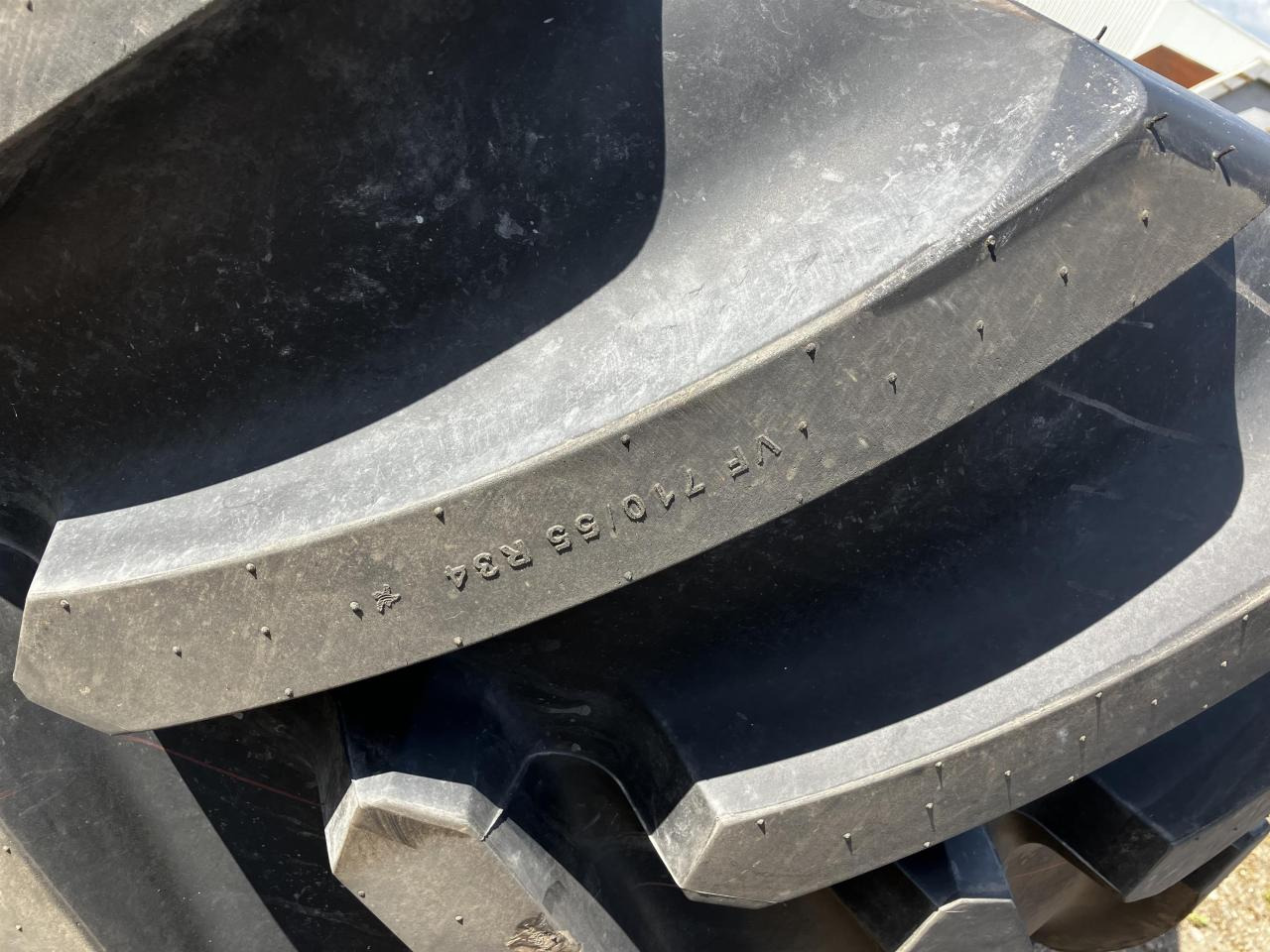 Michelin 710/55R34 VF - Ban untuk Peralatan pertanian: gambar 3 Michelin 710/55R34 VF - Ban untuk Peralatan pertanian: gambar 3