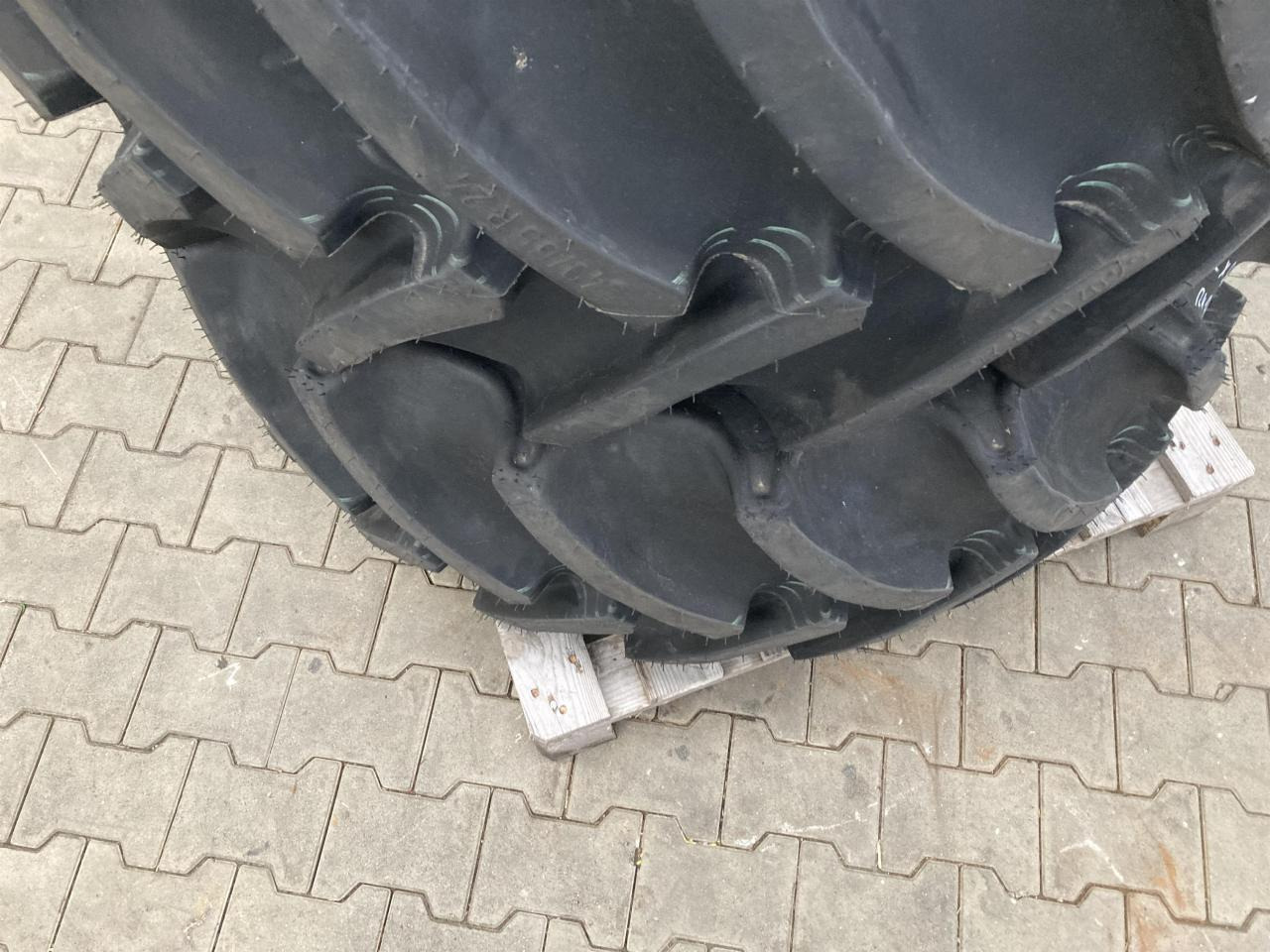 Mitas 540/65R24 - Ban untuk Peralatan pertanian: gambar 3 Mitas 540/65R24 - Ban untuk Peralatan pertanian: gambar 3