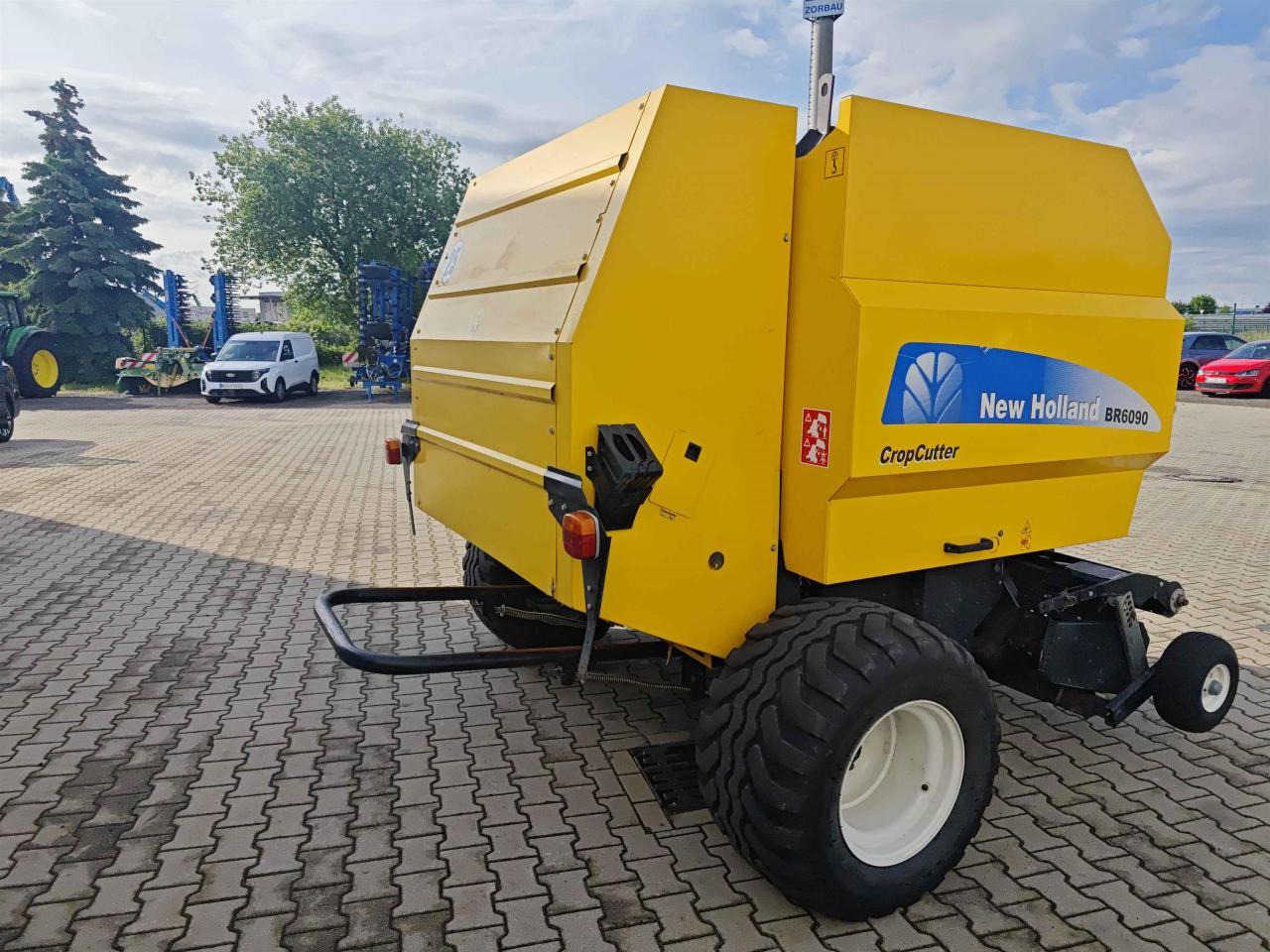 New Holland BR6090 - Baler bulat: gambar 5 New Holland BR6090 - Baler bulat: gambar 5