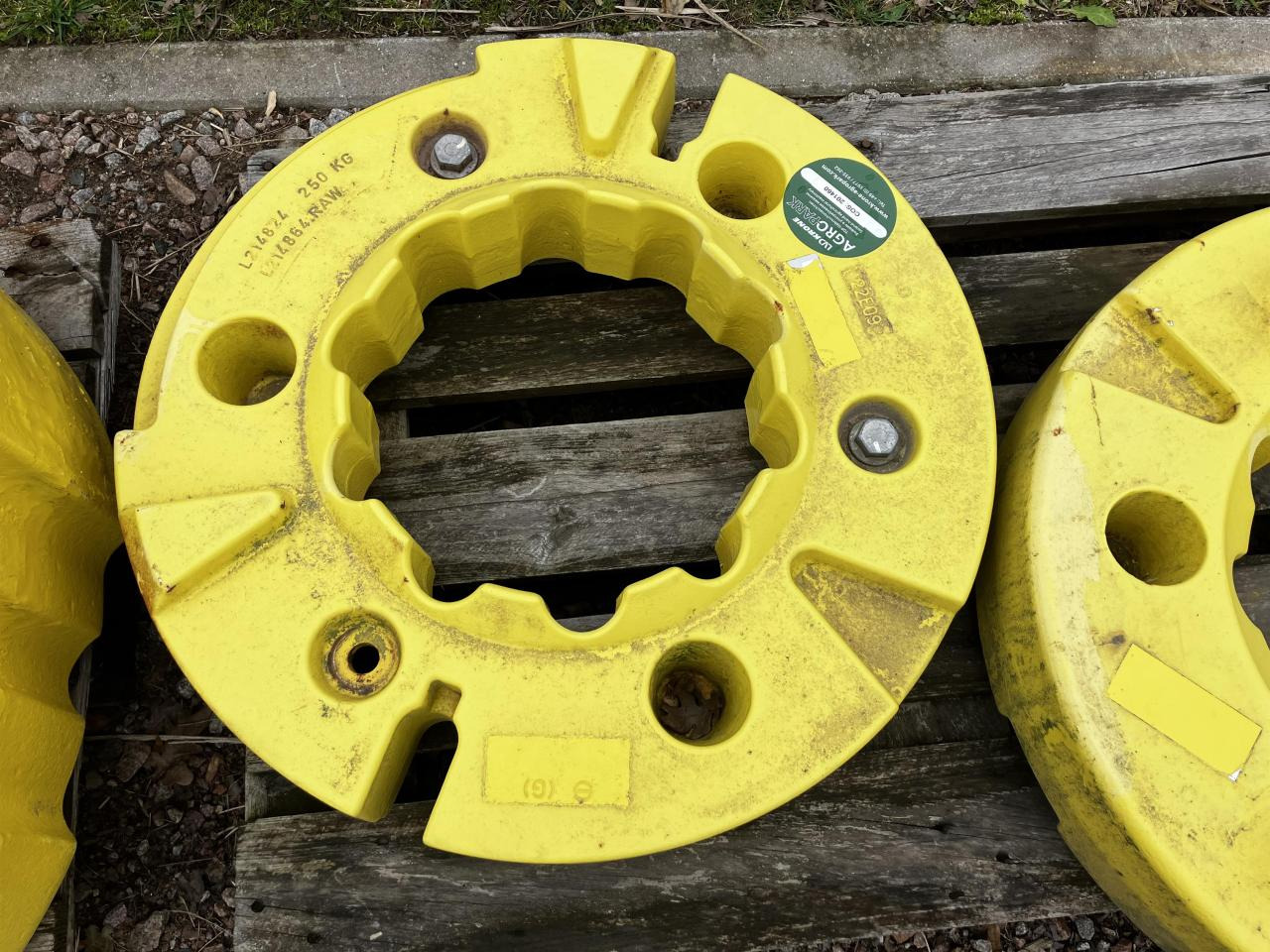 John Deere 2x 250kg - Suku cadang untuk Peralatan pertanian: gambar 4 John Deere 2x 250kg - Suku cadang untuk Peralatan pertanian: gambar 4