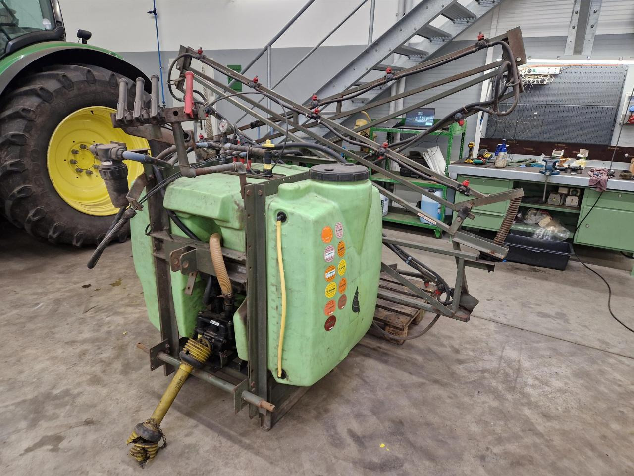 Tecnoma 800 Liter - Penyemprot traktor: gambar 2 Tecnoma 800 Liter - Penyemprot traktor: gambar 2