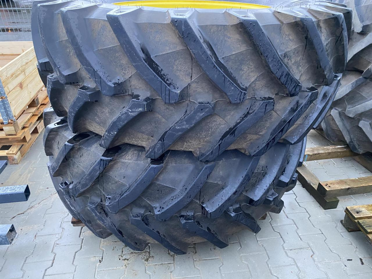Trelleborg 600/65R38 - Ban untuk Peralatan pertanian: gambar 4 Trelleborg 600/65R38 - Ban untuk Peralatan pertanian: gambar 4