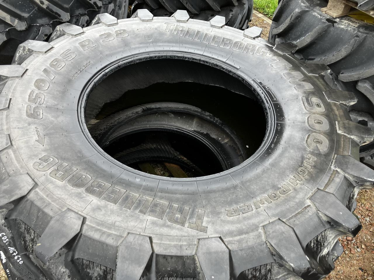 Trelleborg 650/85R38 - Ban untuk Peralatan pertanian: gambar 4 Trelleborg 650/85R38 - Ban untuk Peralatan pertanian: gambar 4