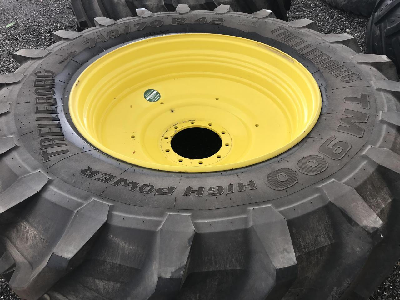 Trelleborg 710/70R42 - Ban untuk Peralatan pertanian: gambar 5 Trelleborg 710/70R42 - Ban untuk Peralatan pertanian: gambar 5