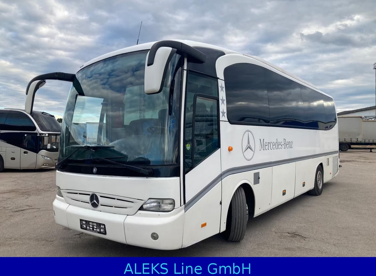 Mercedes-Benz O 510 Tourino - Bus pariwisata: gambar 1 Mercedes-Benz O 510 Tourino - Bus pariwisata: gambar 1