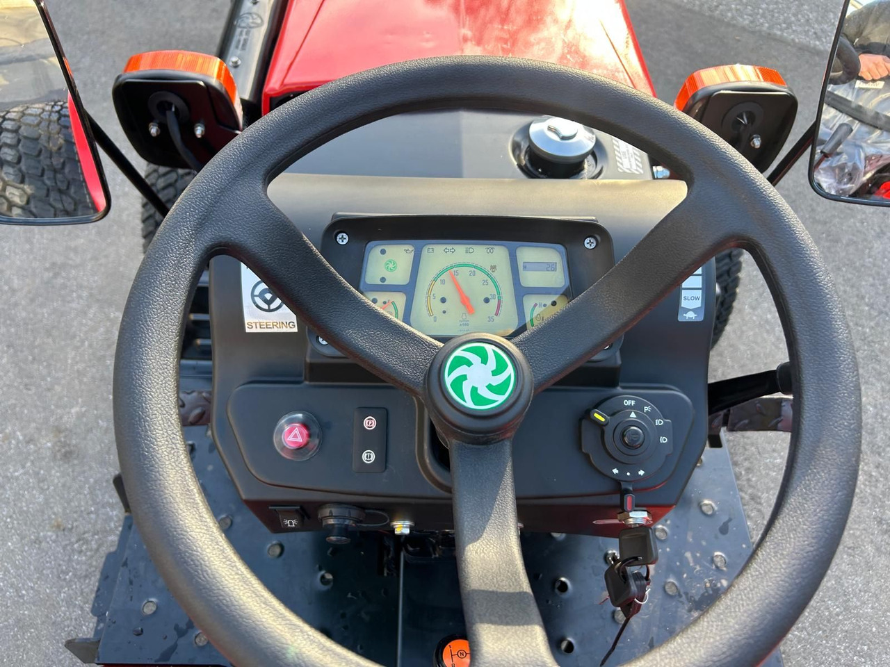 Fieldtrac 224D - Traktor kompak: gambar 4 Fieldtrac 224D - Traktor kompak: gambar 4