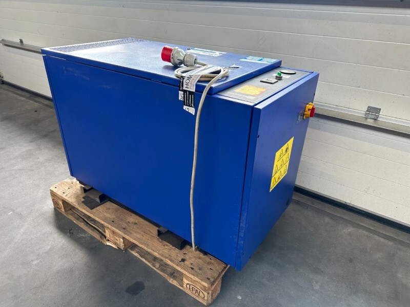 Airpress XA 900 Elektrische Zuigercompressor 5.5 kW 750 L / min 10 Bar - Kompresor udara: gambar 1 Airpress XA 900 Elektrische Zuigercompressor 5.5 kW 750 L / min 10 Bar - Kompresor udara: gambar 1
