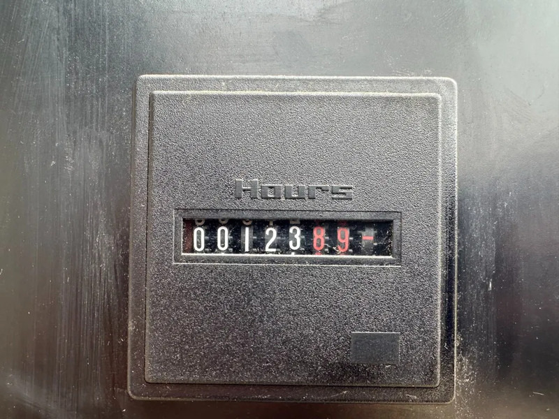 Cummins KTA 38 G1 Leroy Somer 800 kVA noodstroom generatorset as New ! 123 hours ! - Genset: gambar 4 Cummins KTA 38 G1 Leroy Somer 800 kVA noodstroom generatorset as New ! 123 hours ! - Genset: gambar 4